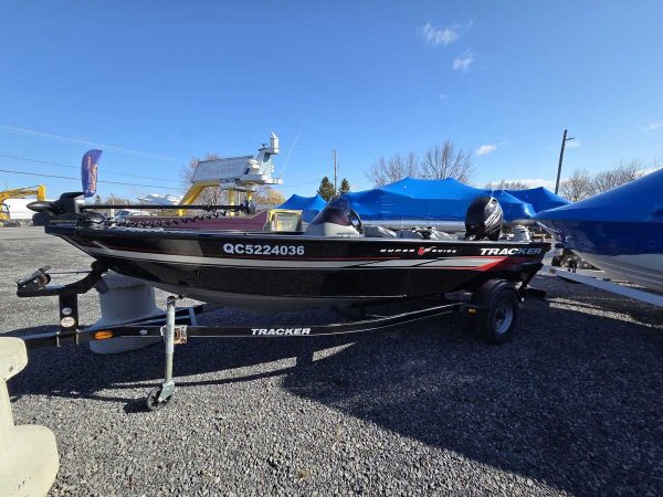 Bateau Traker V-16 SC 2015 16 pieds