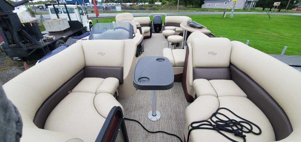 Ponton Manitou Oasis VP 2022 26 pieds – Image 3