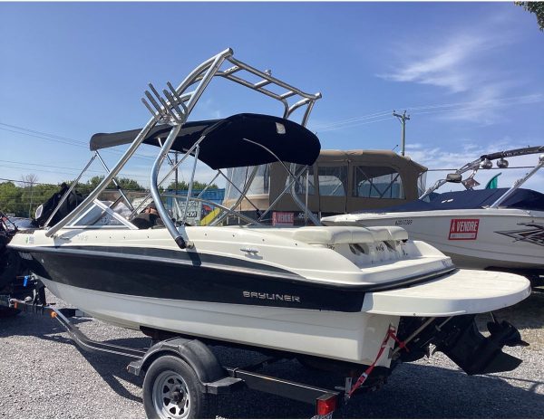Bateau Bayliner 185 2010 – Image 9